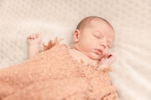 newborn-Copyrights-Marc-Thome-Photography-2023